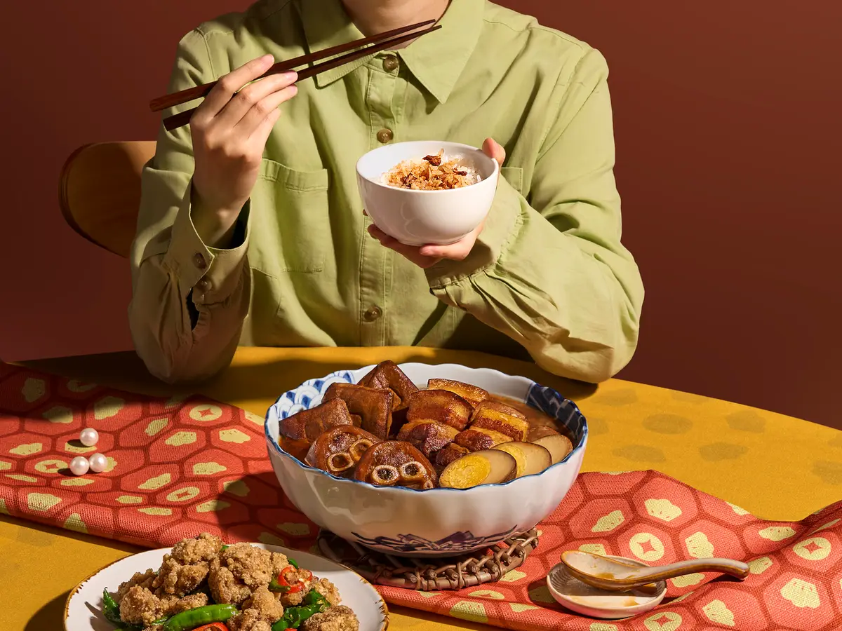 restaurant cover
