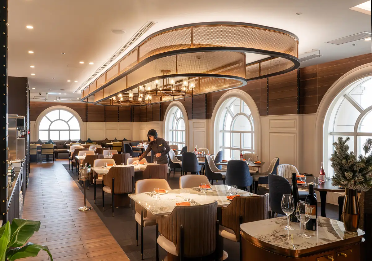 restaurant cover