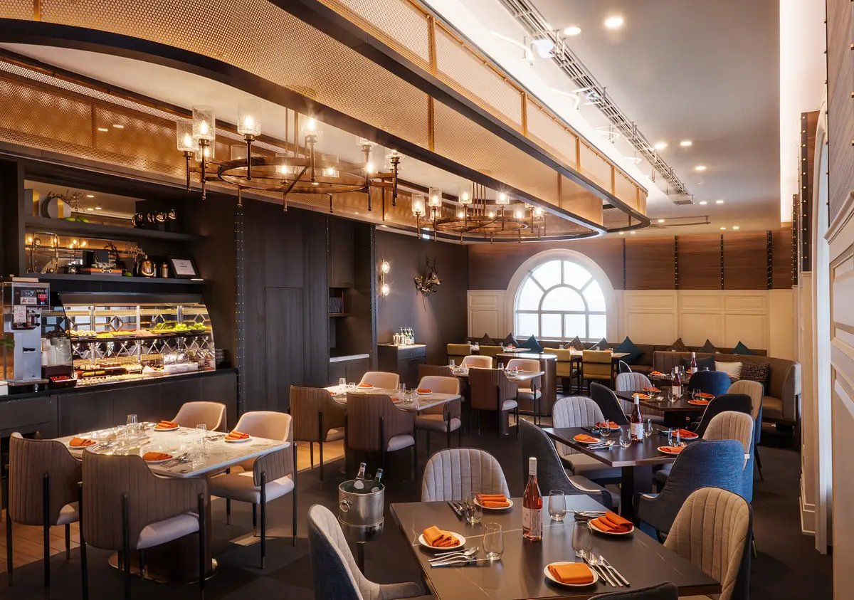 restaurant cover