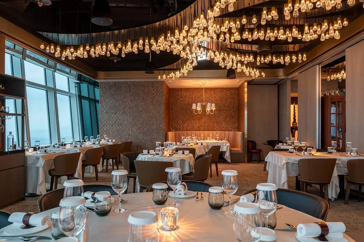 restaurant cover