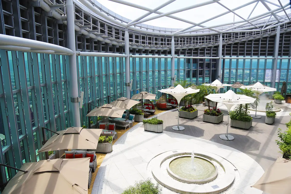 restaurant cover