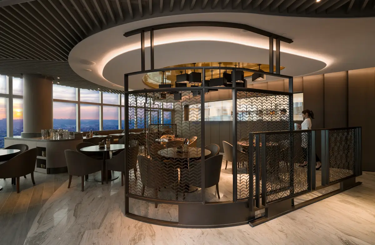 restaurant cover