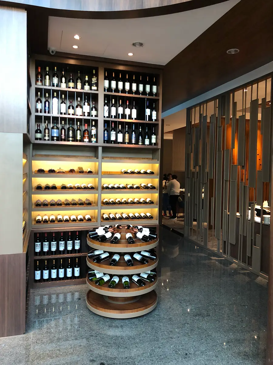 restaurant cover