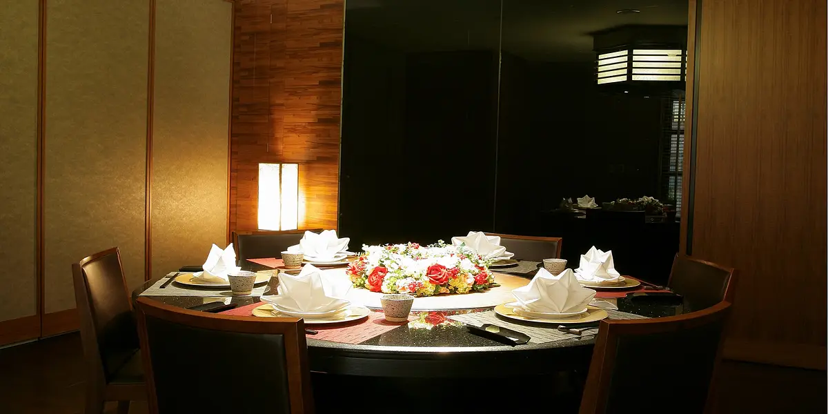 EZTABLE