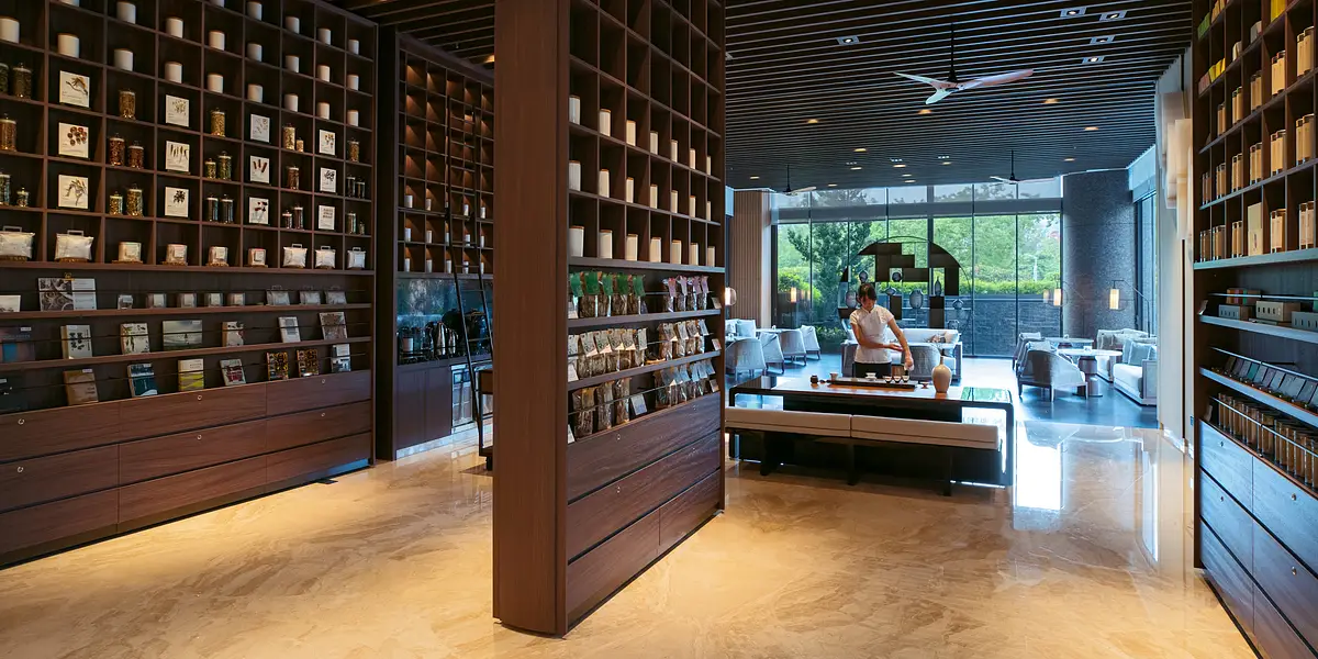 restaurant cover