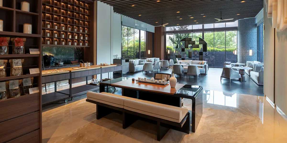 restaurant cover