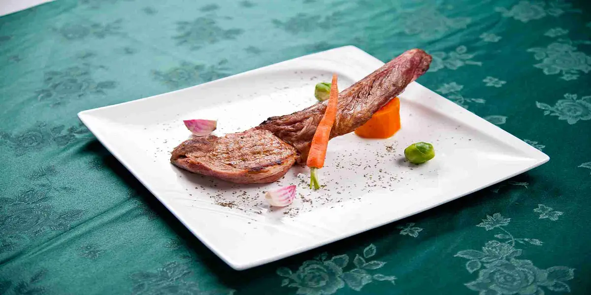 restaurant cover