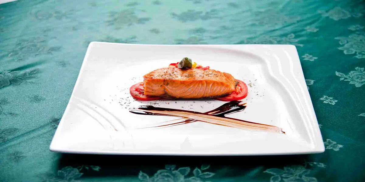 restaurant cover