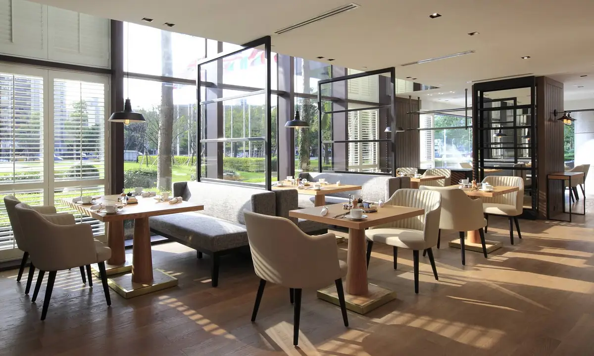 restaurant cover