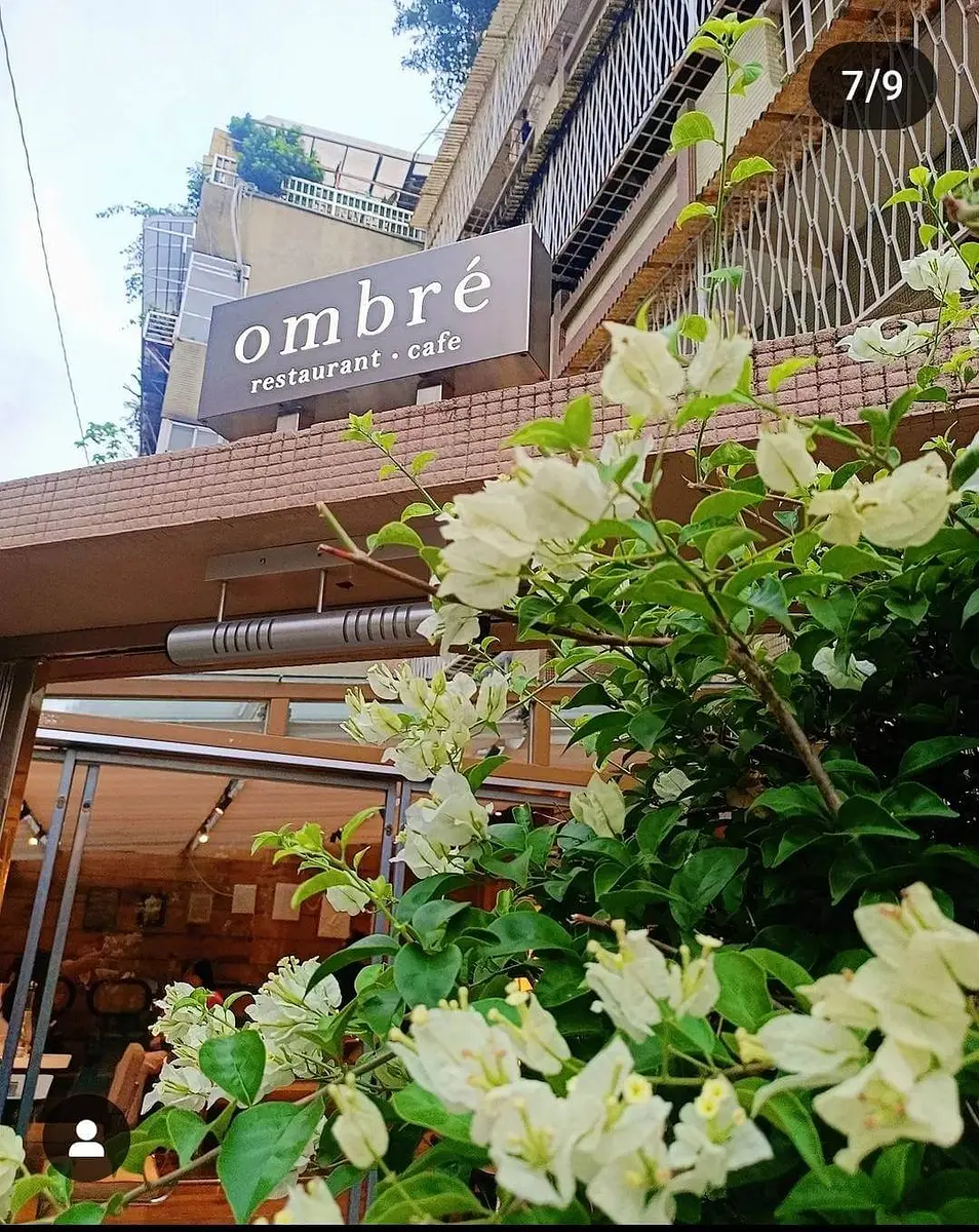 restaurant cover
