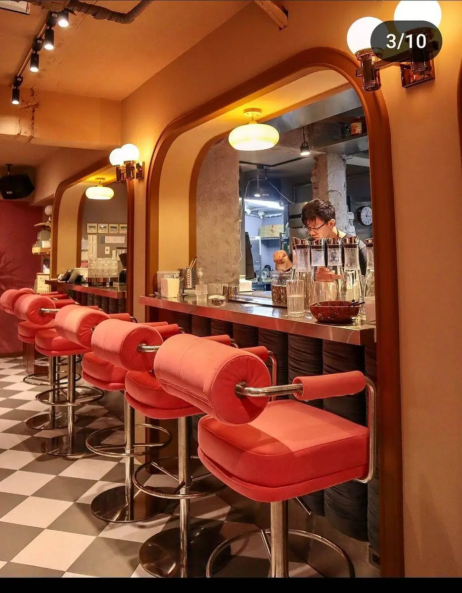 restaurant cover