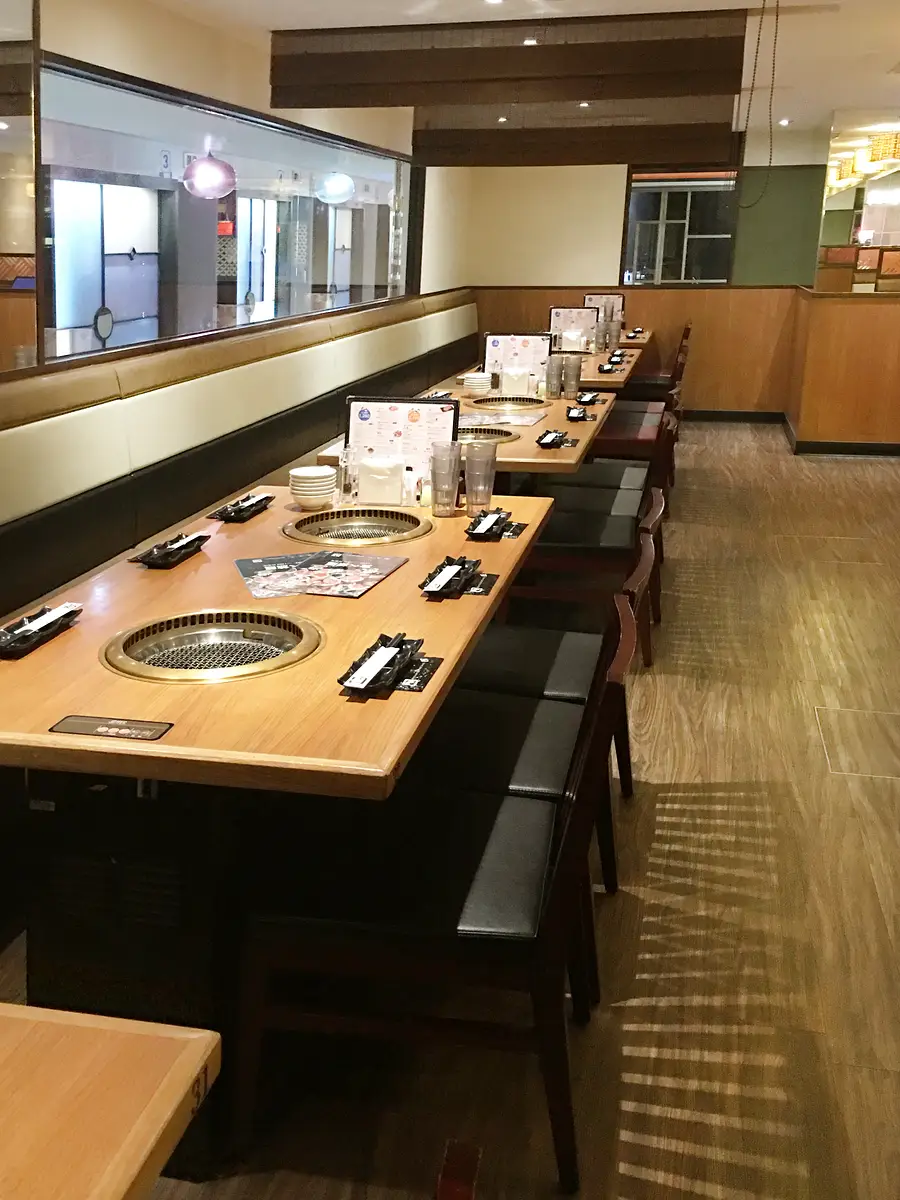 restaurant cover