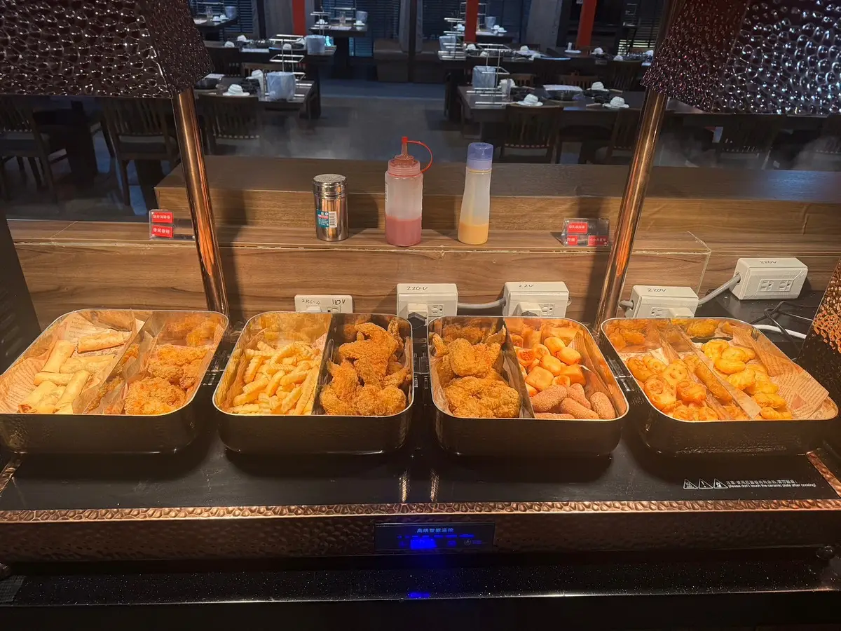 restaurant cover