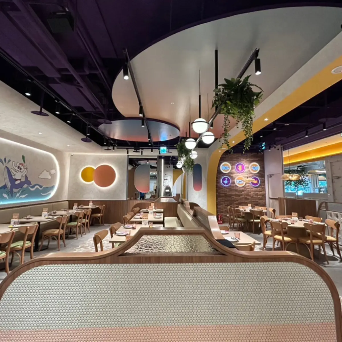 restaurant cover