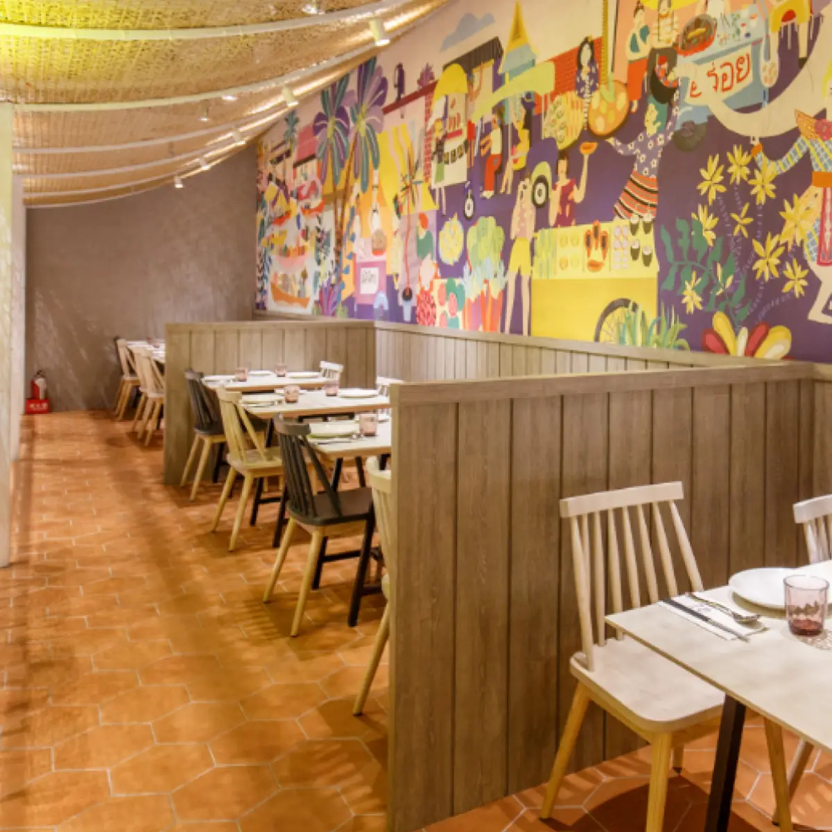 restaurant cover