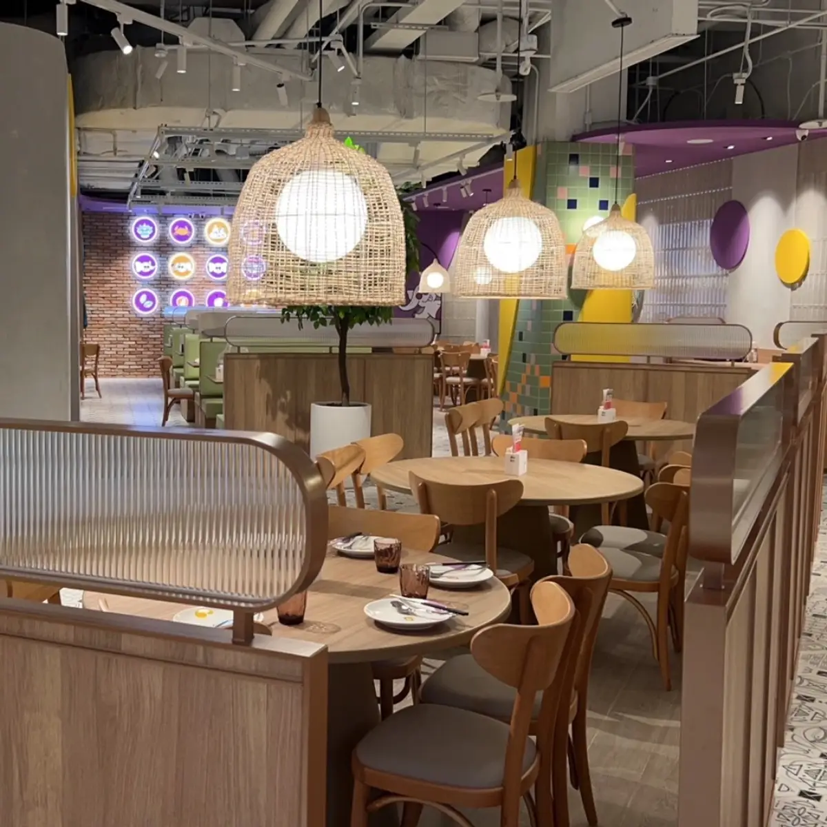 restaurant cover
