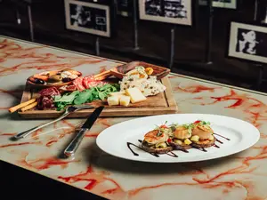 ZIGA ZAGA - 台北君悅酒店 Grand Hyatt Taipei