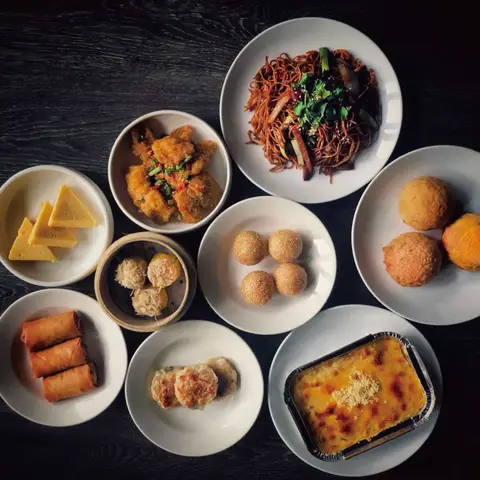 村民食堂廚窗港點