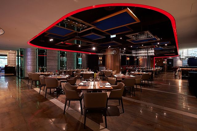 Fresh & Aged Italian Steak House 美福乾式熟成牛排館